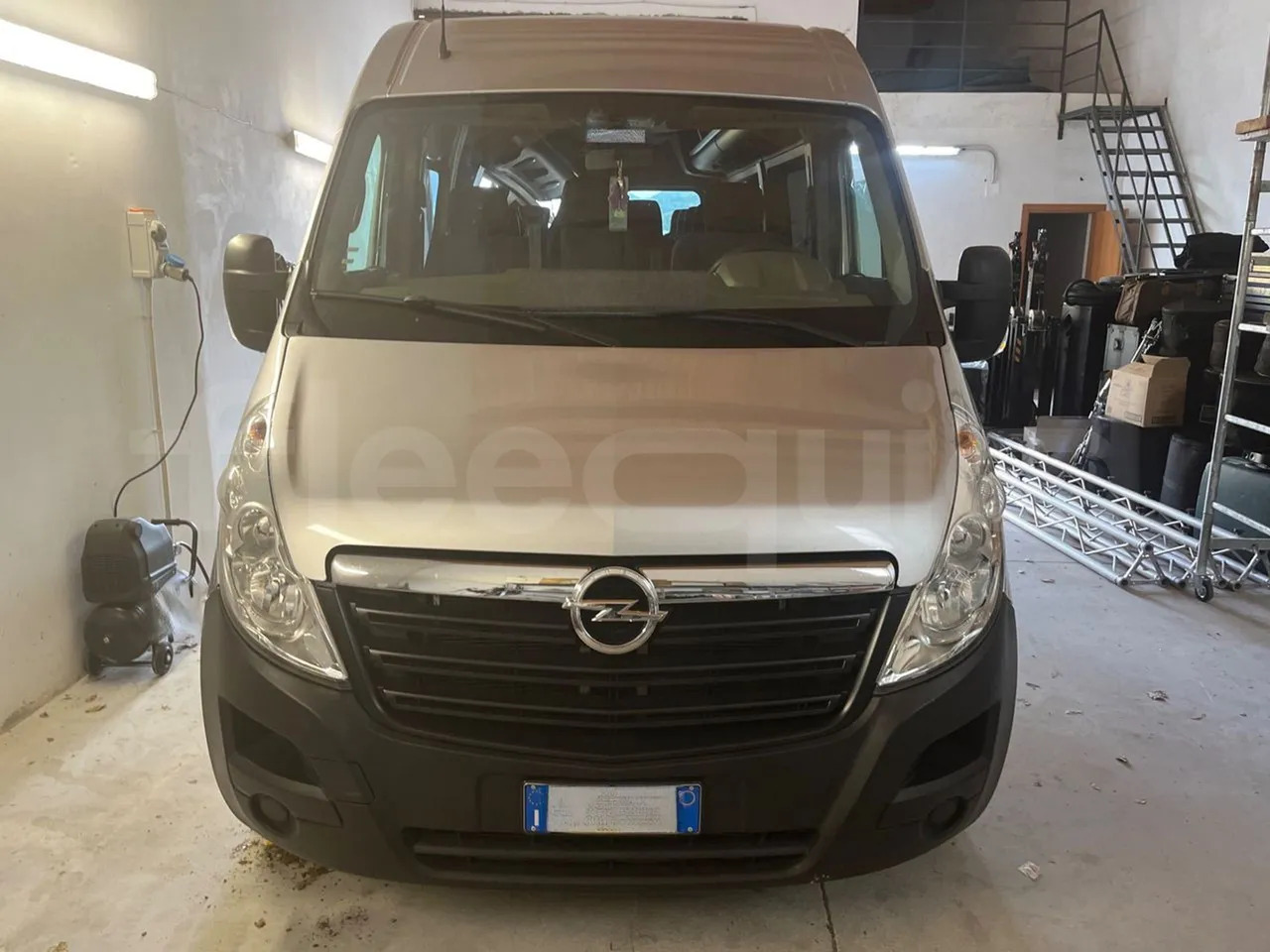 Opel Movano - Минибус, Патничко комбе: слика 1 Opel Movano - Минибус, Патничко комбе: слика 1