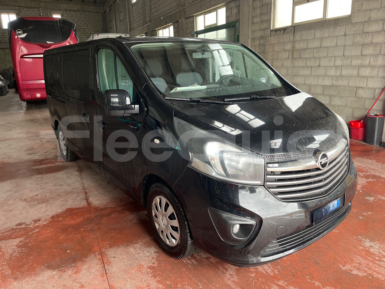 Opel Vivaro - B - Минибус, Патничко комбе: слика 1 Opel Vivaro - B - Минибус, Патничко комбе: слика 1