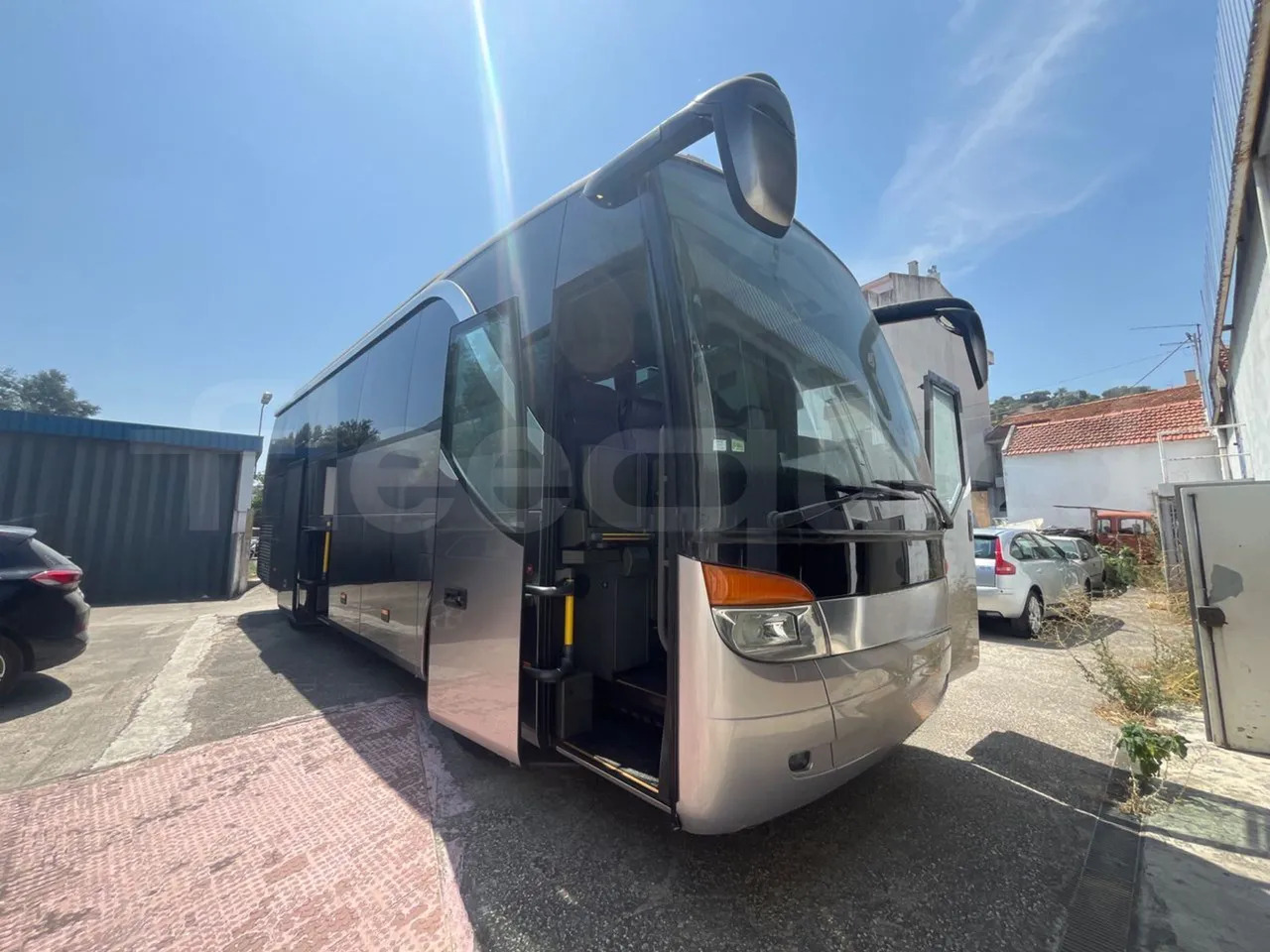 Setra S411 - Патнички вагон автобус: слика 1 Setra S411 - Патнички вагон автобус: слика 1