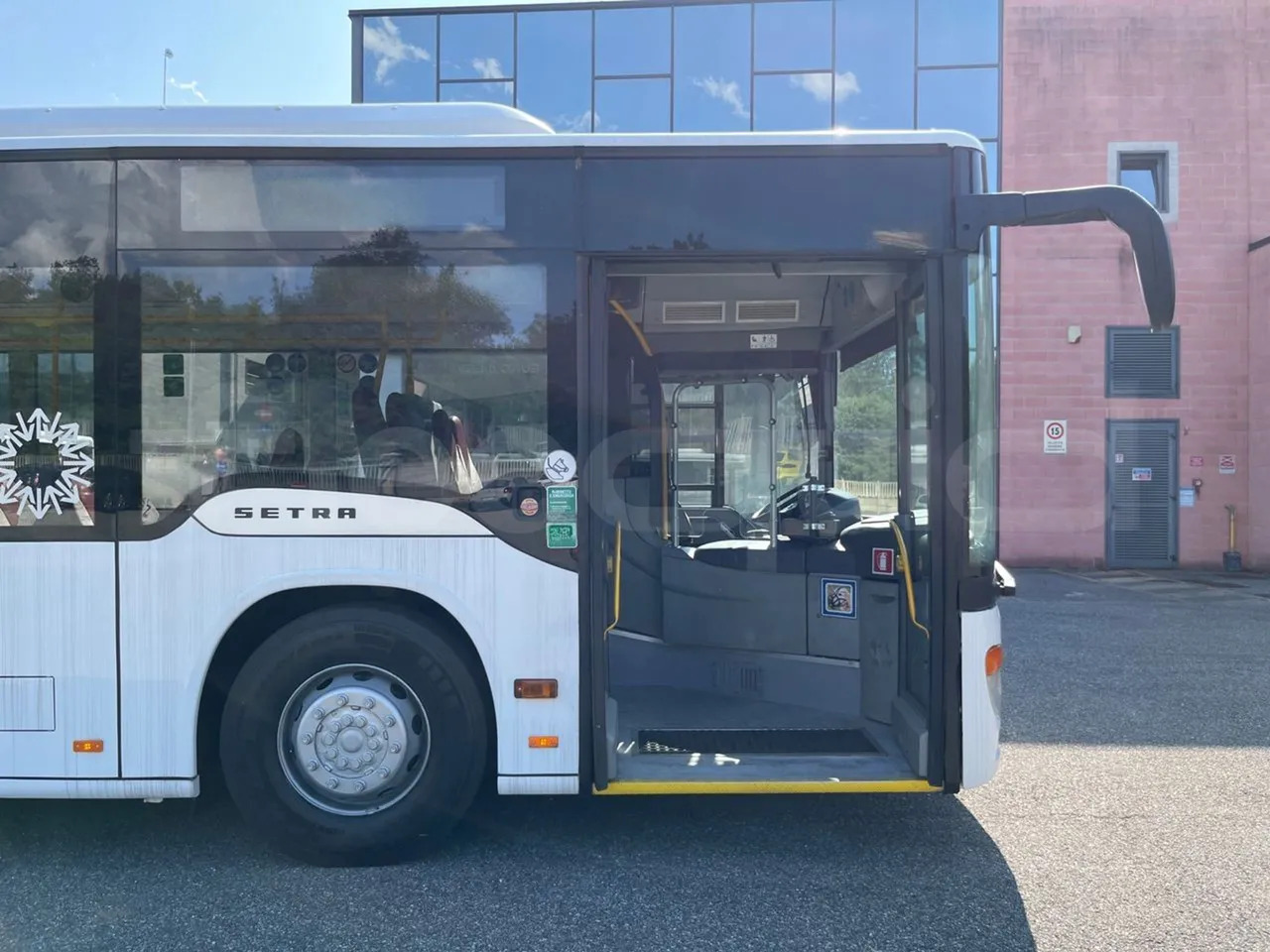 Градски автобус Setra S415: слика 11