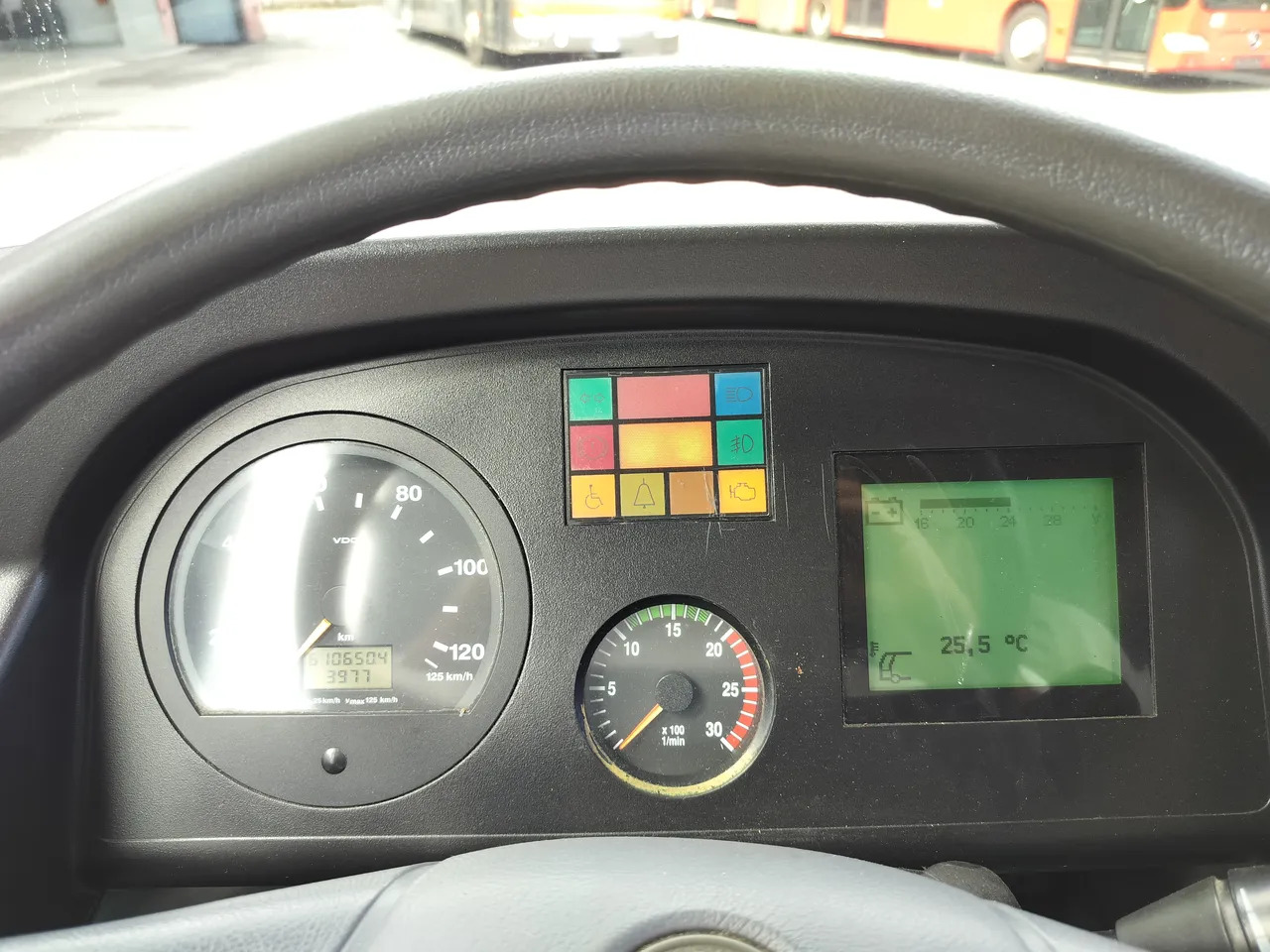 Setra S415 - Приградски автобус: слика 3 Setra S415 - Приградски автобус: слика 3