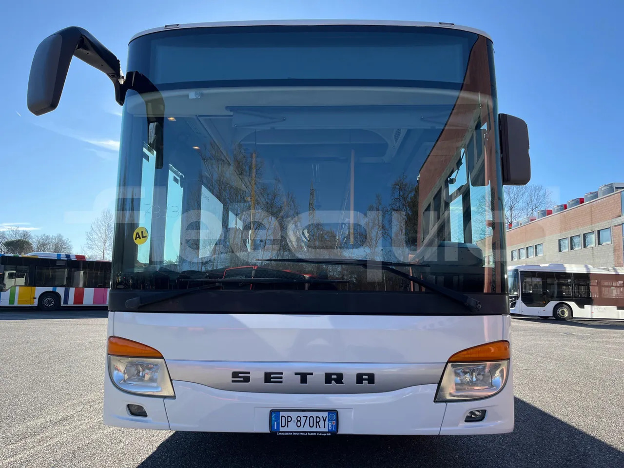 Setra S415 - Приградски автобус: слика 2 Setra S415 - Приградски автобус: слика 2