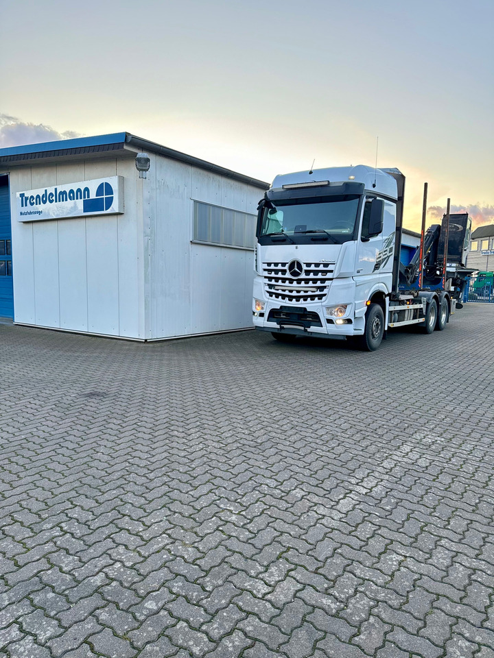 Mercedes Arocs 3358 L 6x4 Radstand 4500 Arocs 3358 L 6x4 Blatt-Luft Gefedert - Камион за дрва: слика 3 Mercedes Arocs 3358 L 6x4 Radstand 4500 Arocs 3358 L 6x4 Blatt-Luft Gefedert - Камион за дрва: слика 3