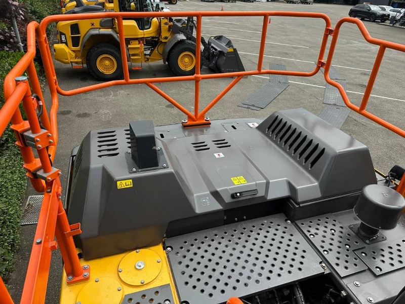 Лизинг на Volvo EC 220 EL Volvo EC 220 EL: слика 20 Лизинг на Volvo EC 220 EL Volvo EC 220 EL: слика 20