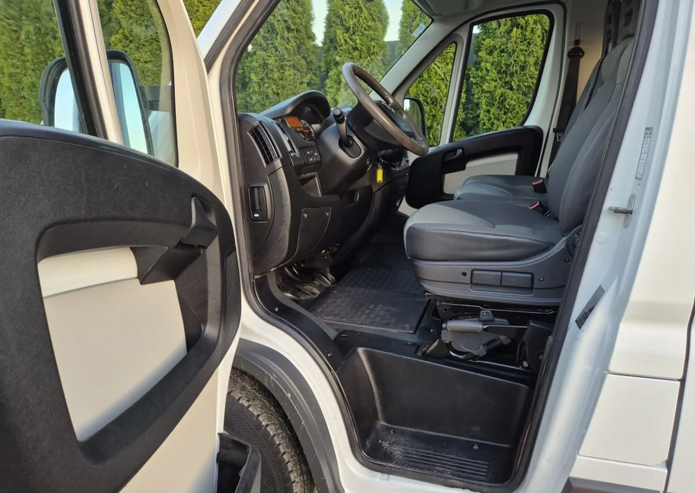 Fiat DUCATO 2.3 150KM / - Комби со двојна кабина: слика 4 Fiat DUCATO 2.3 150KM / - Комби со двојна кабина: слика 4