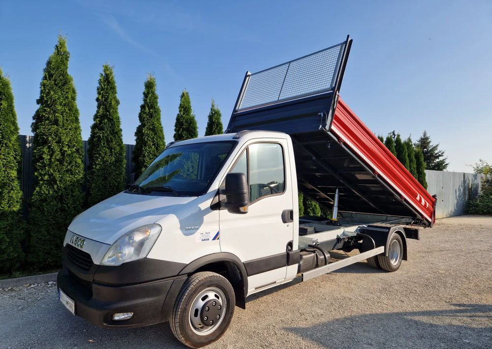 Iveco 35C15 3.0 - Комби кипер: слика 1 Iveco 35C15 3.0 - Комби кипер: слика 1