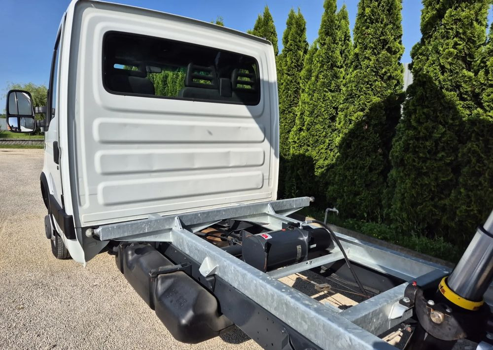 Iveco 50C15 3.0 150KM 35c15 - Комби кипер: слика 4 Iveco 50C15 3.0 150KM 35c15 - Комби кипер: слика 4