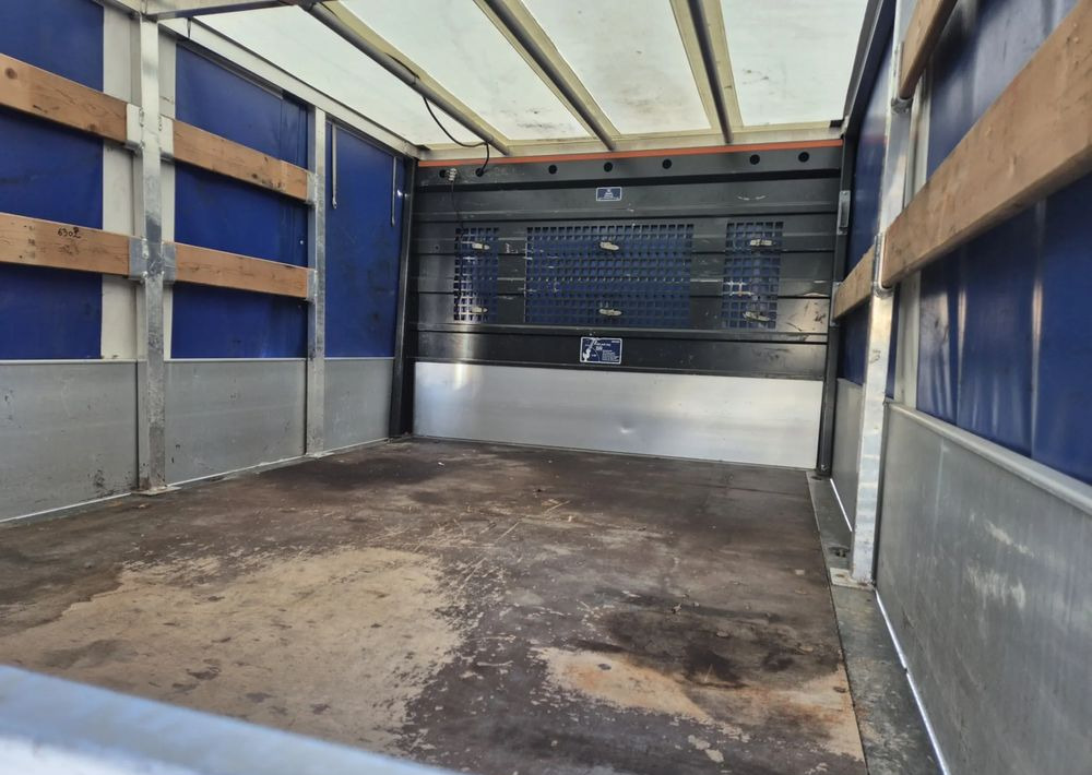 Renault MASTER 2.3 MAXI - Комби со двојна кабина: слика 4 Renault MASTER 2.3 MAXI - Комби со двојна кабина: слика 4