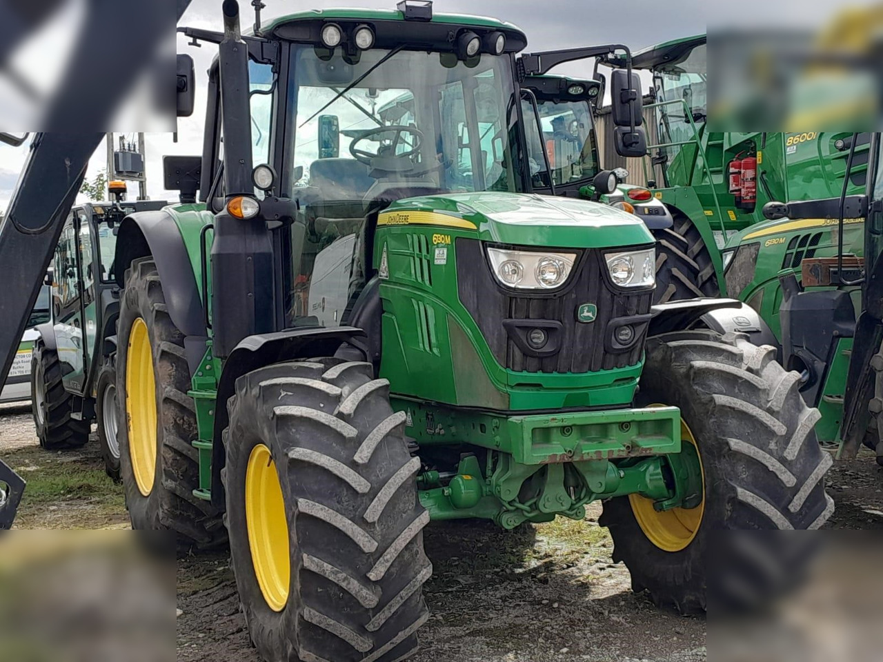 2018 JOHN DEERE 6130M - Трактор: слика 2 2018 JOHN DEERE 6130M - Трактор: слика 2