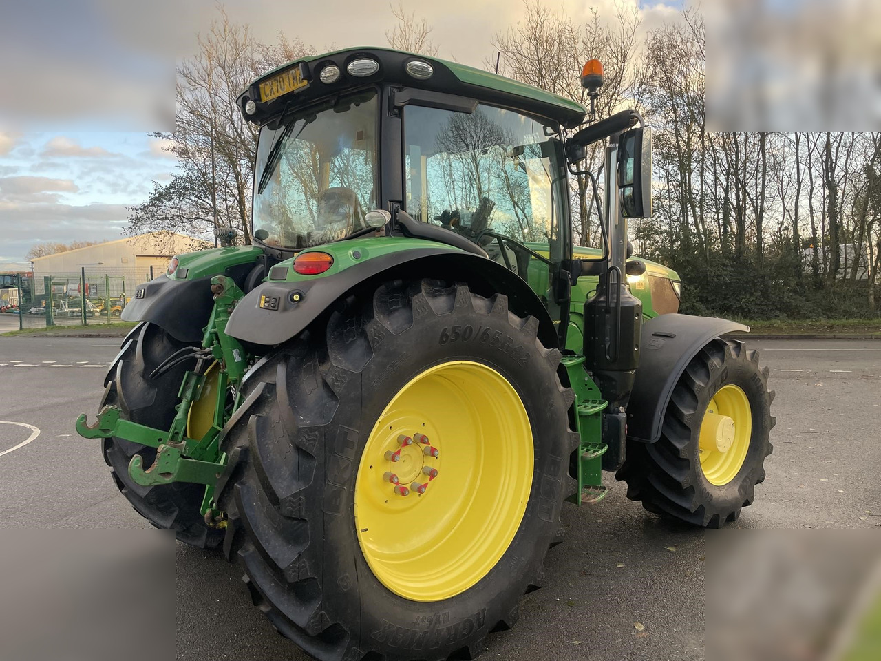 2020 JOHN DEERE 6155R - Трактор: слика 5 2020 JOHN DEERE 6155R - Трактор: слика 5