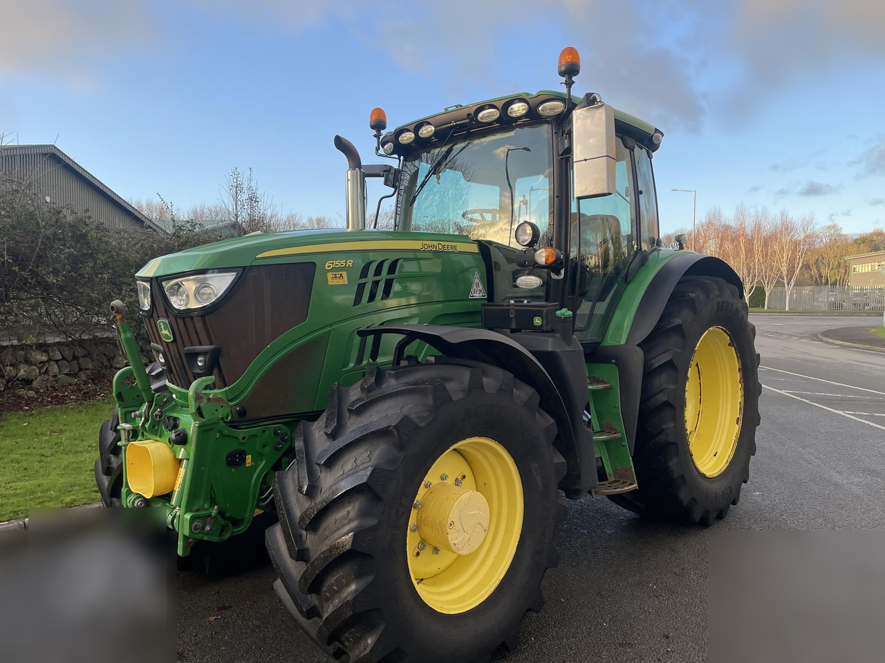 2020 JOHN DEERE 6155R - Трактор: слика 2 2020 JOHN DEERE 6155R - Трактор: слика 2