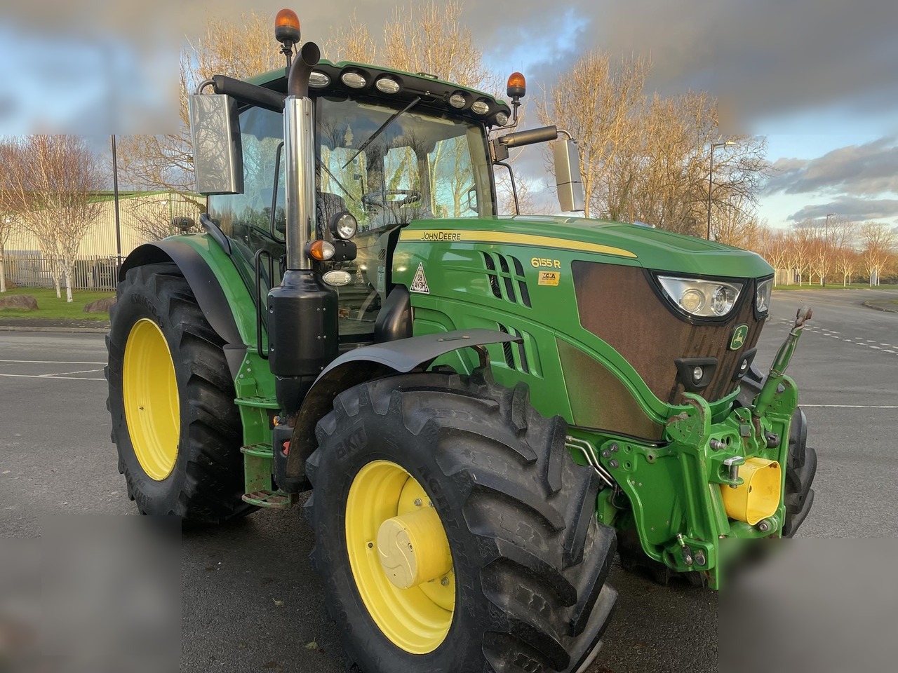 2020 JOHN DEERE 6155R - Трактор: слика 4 2020 JOHN DEERE 6155R - Трактор: слика 4