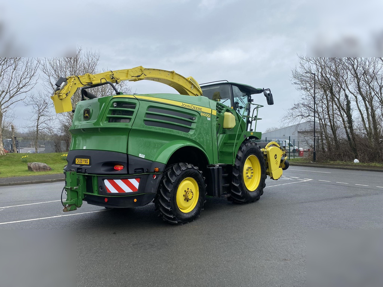 2020 JOHN DEERE 8600 - Комбајн за сточна храна: слика 5 2020 JOHN DEERE 8600 - Комбајн за сточна храна: слика 5