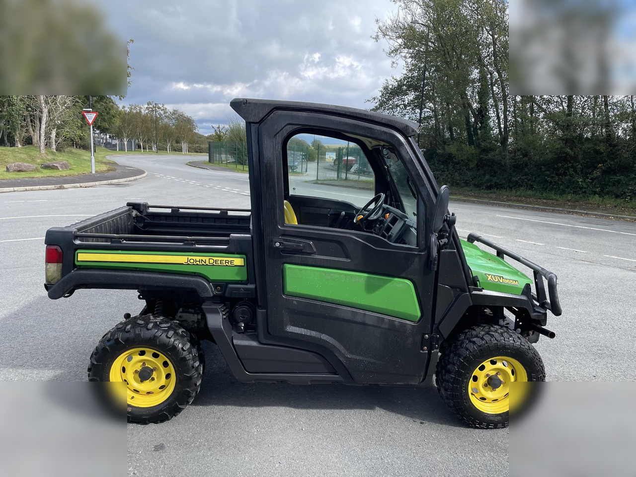 2020 JOHN DEERE GATOR XUV 865M - Сетеренско возило/ Квад: слика 2 2020 JOHN DEERE GATOR XUV 865M - Сетеренско возило/ Квад: слика 2