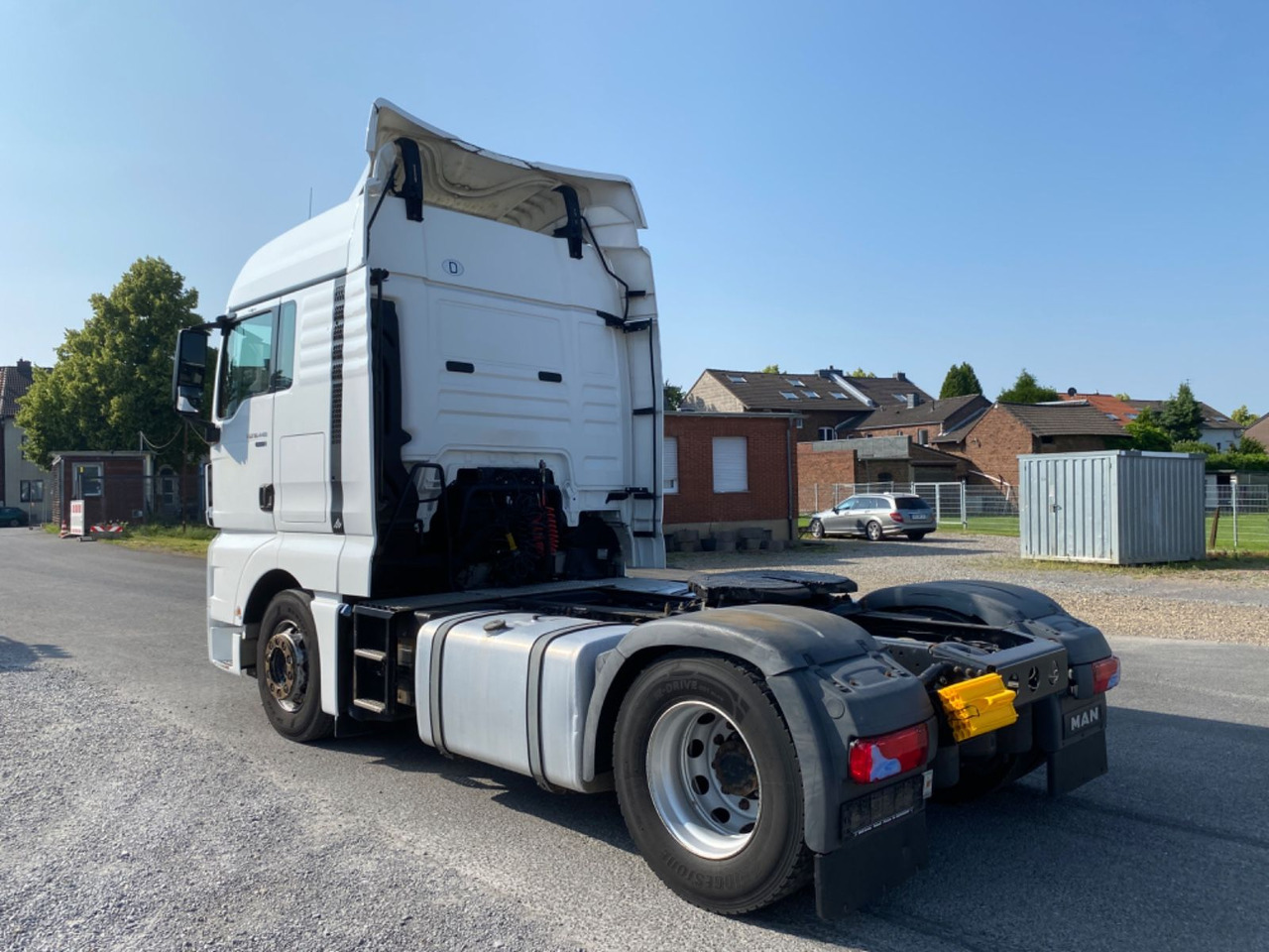 MAN TGX 18.440 XLX Intarder/2 Tank/ 550.000 - Камион влекач: слика 4 MAN TGX 18.440 XLX Intarder/2 Tank/ 550.000 - Камион влекач: слика 4