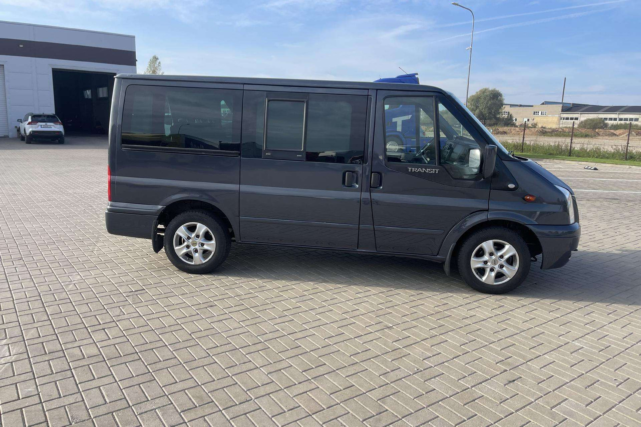 Ford Transit - Минибус, Патничко комбе: слика 3 Ford Transit - Минибус, Патничко комбе: слика 3