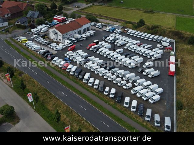 Iveco Daily 70C 3.0 L CNG Autm. Kasten Klima AHK EU6 - Товарно комбе: слика 2 Iveco Daily 70C 3.0 L CNG Autm. Kasten Klima AHK EU6 - Товарно комбе: слика 2