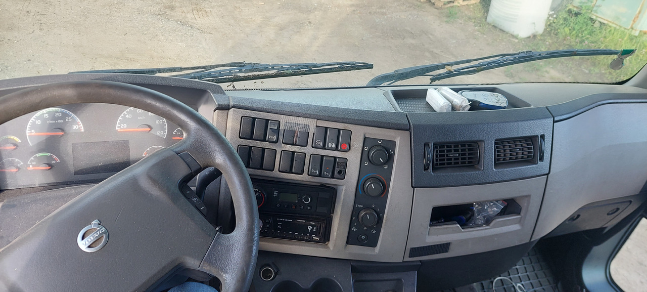 VOLVO FL280 - Камион сандучар: слика 5 VOLVO FL280 - Камион сандучар: слика 5
