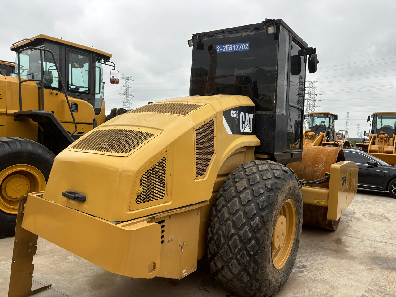 CATERPILLAR CS76 road roller Road construction - Компактор: слика 5 CATERPILLAR CS76 road roller Road construction - Компактор: слика 5