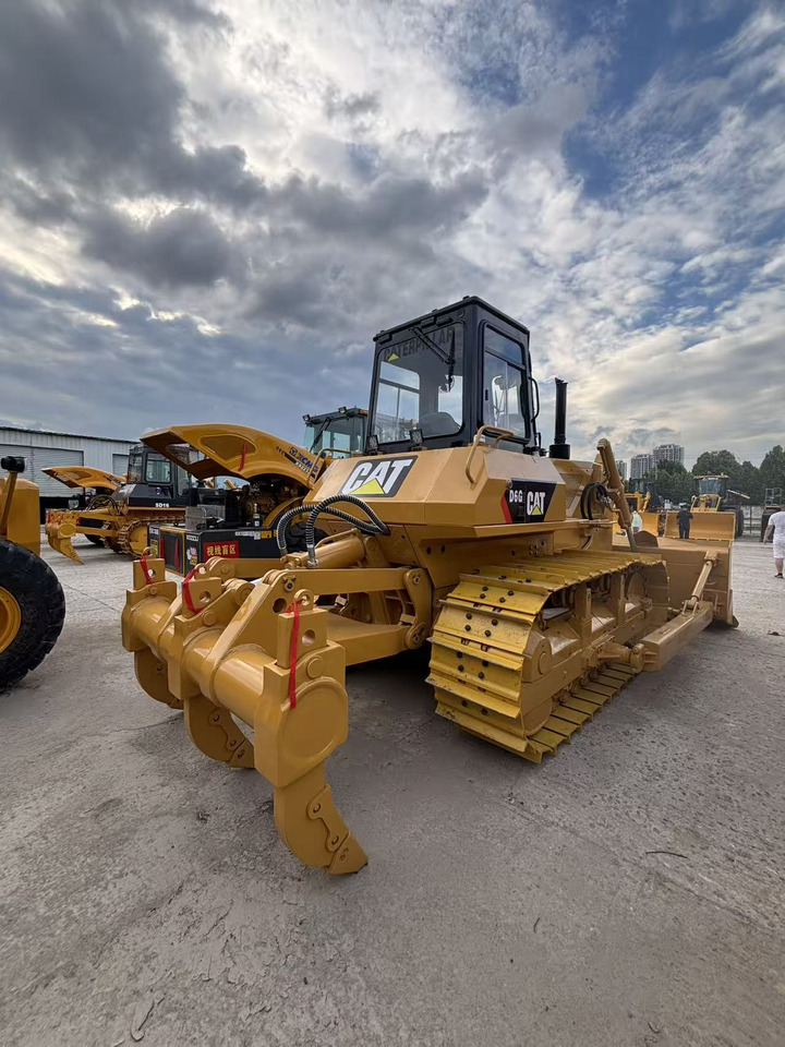 CATERPILLAR D6G bulldozer construction machine - Булдожер: слика 4 CATERPILLAR D6G bulldozer construction machine - Булдожер: слика 4