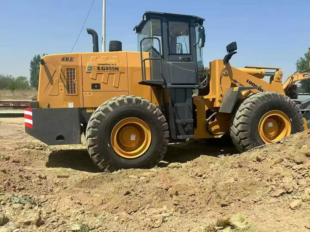 LONKING LG855n China brand 5 T loader 2024 model - Натоварувач на тркала: слика 1 LONKING LG855n China brand 5 T loader 2024 model - Натоварувач на тркала: слика 1