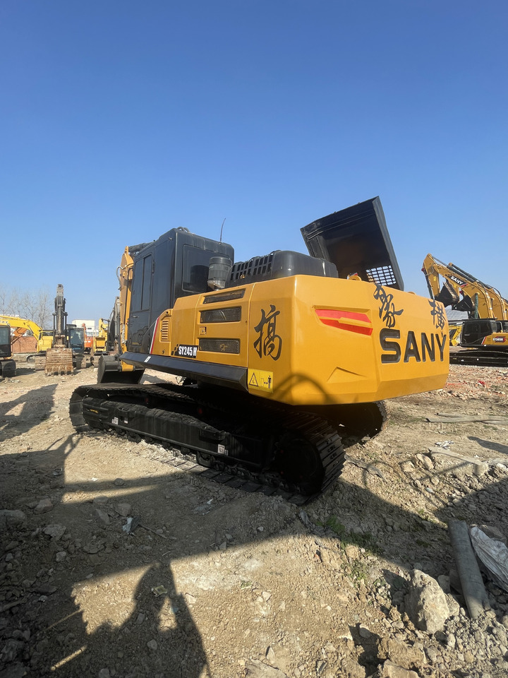 SANY sy245H used excavator Source supply - Багер гасеничар: слика 1 SANY sy245H used excavator Source supply - Багер гасеничар: слика 1