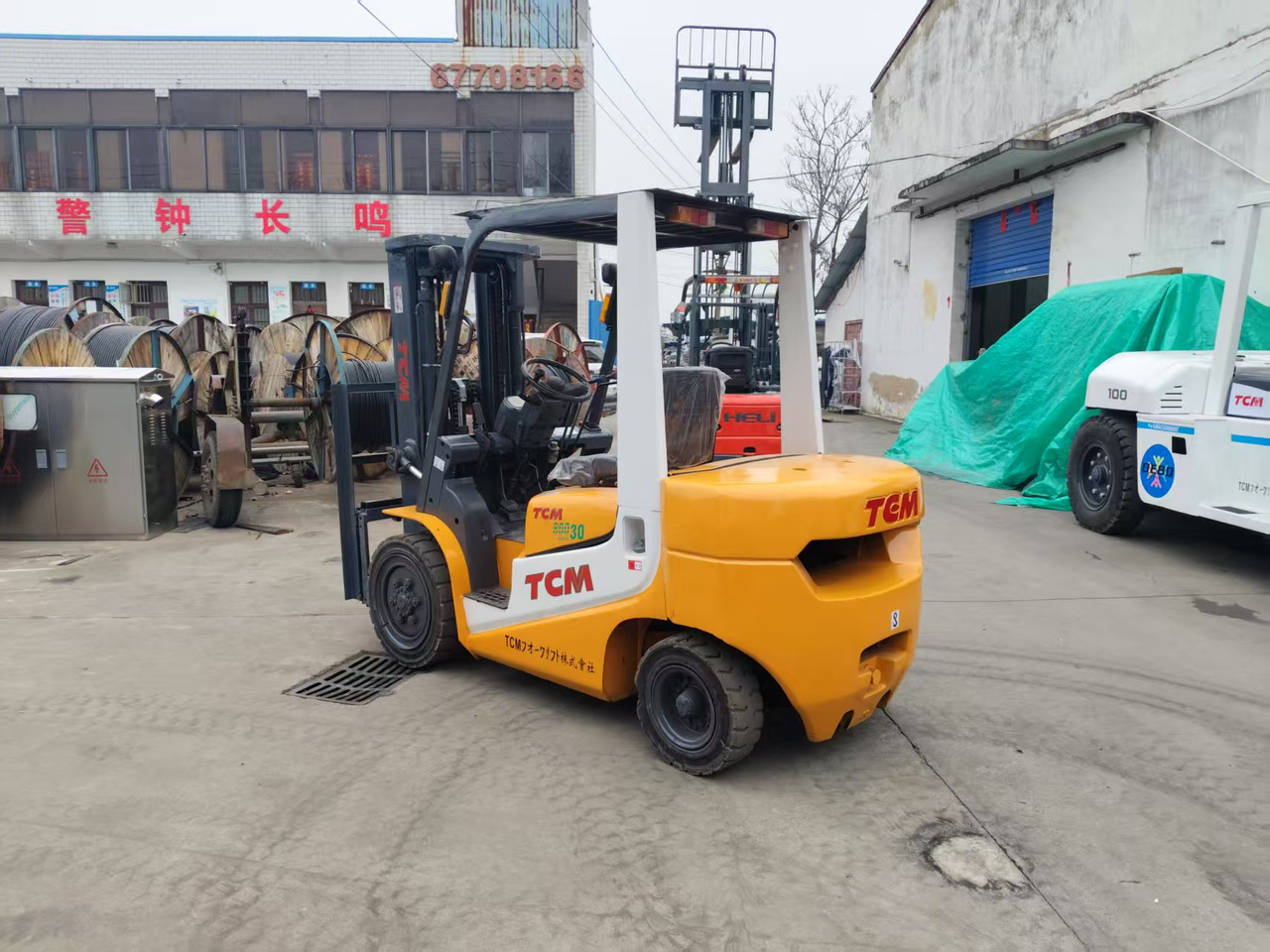 TCM FD30 Japan brand used 3 ton 4.5m diesel forklift Customizable mast clamps - Дизел вилушкар: слика 4 TCM FD30 Japan brand used 3 ton 4.5m diesel forklift Customizable mast clamps - Дизел вилушкар: слика 4