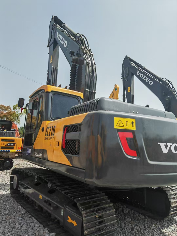 VOLVO EC210 used Volvo excavator medium-sized tracked hydraulic excavator Construction Engineering - Багер гасеничар: слика 1 VOLVO EC210 used Volvo excavator medium-sized tracked hydraulic excavator Construction Engineering - Багер гасеничар: слика 1