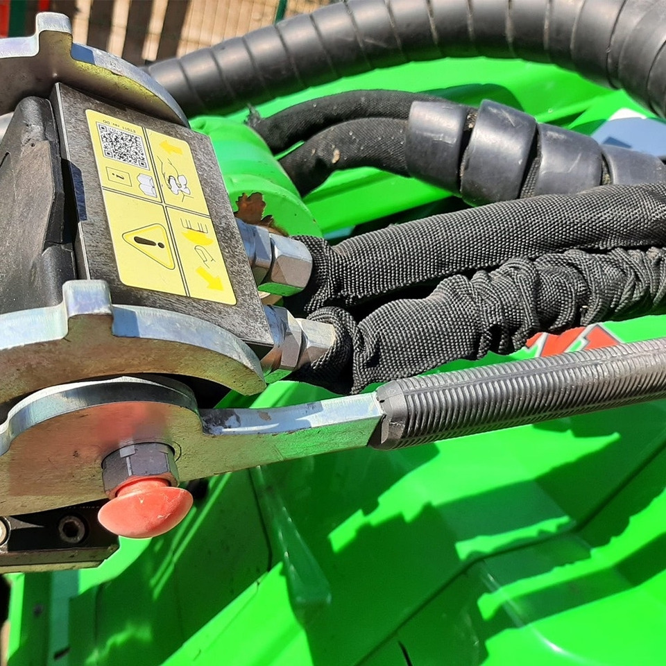 Avant 635 - Земјоделски натоварувач: слика 5 Avant 635 - Земјоделски натоварувач: слика 5