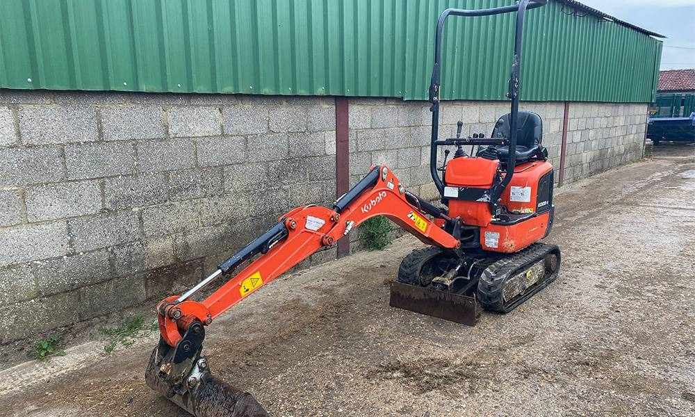 Kubota K008-5 - Мини багер: слика 1 Kubota K008-5 - Мини багер: слика 1