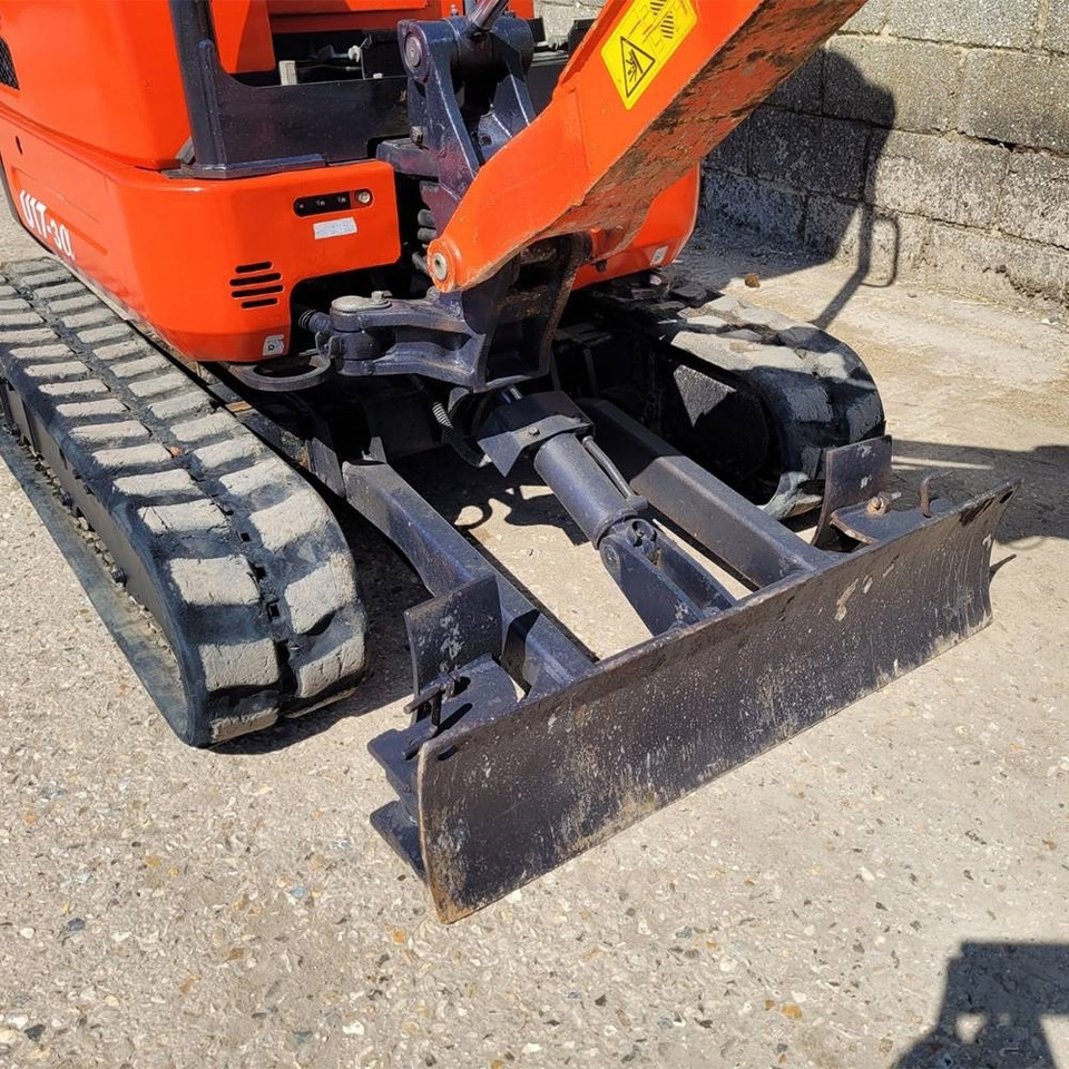 Kubota U17-3a - Мини багер: слика 5 Kubota U17-3a - Мини багер: слика 5