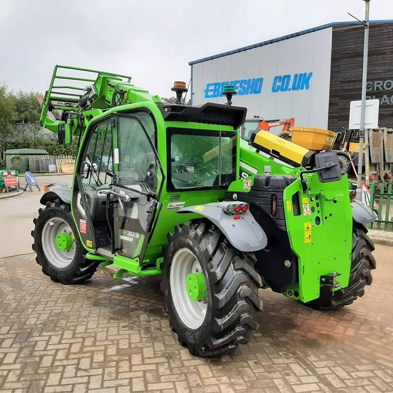 Merlo TF 30.9 - Телескопски ракувач: слика 2 Merlo TF 30.9 - Телескопски ракувач: слика 2