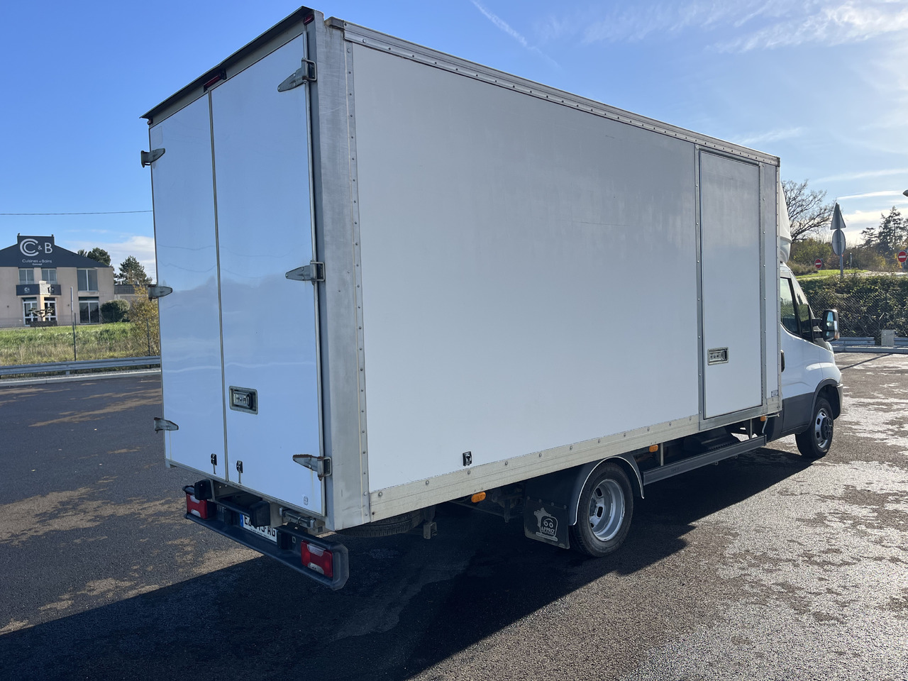 IVECO DAILY - Комбе фургон: слика 3 IVECO DAILY - Комбе фургон: слика 3