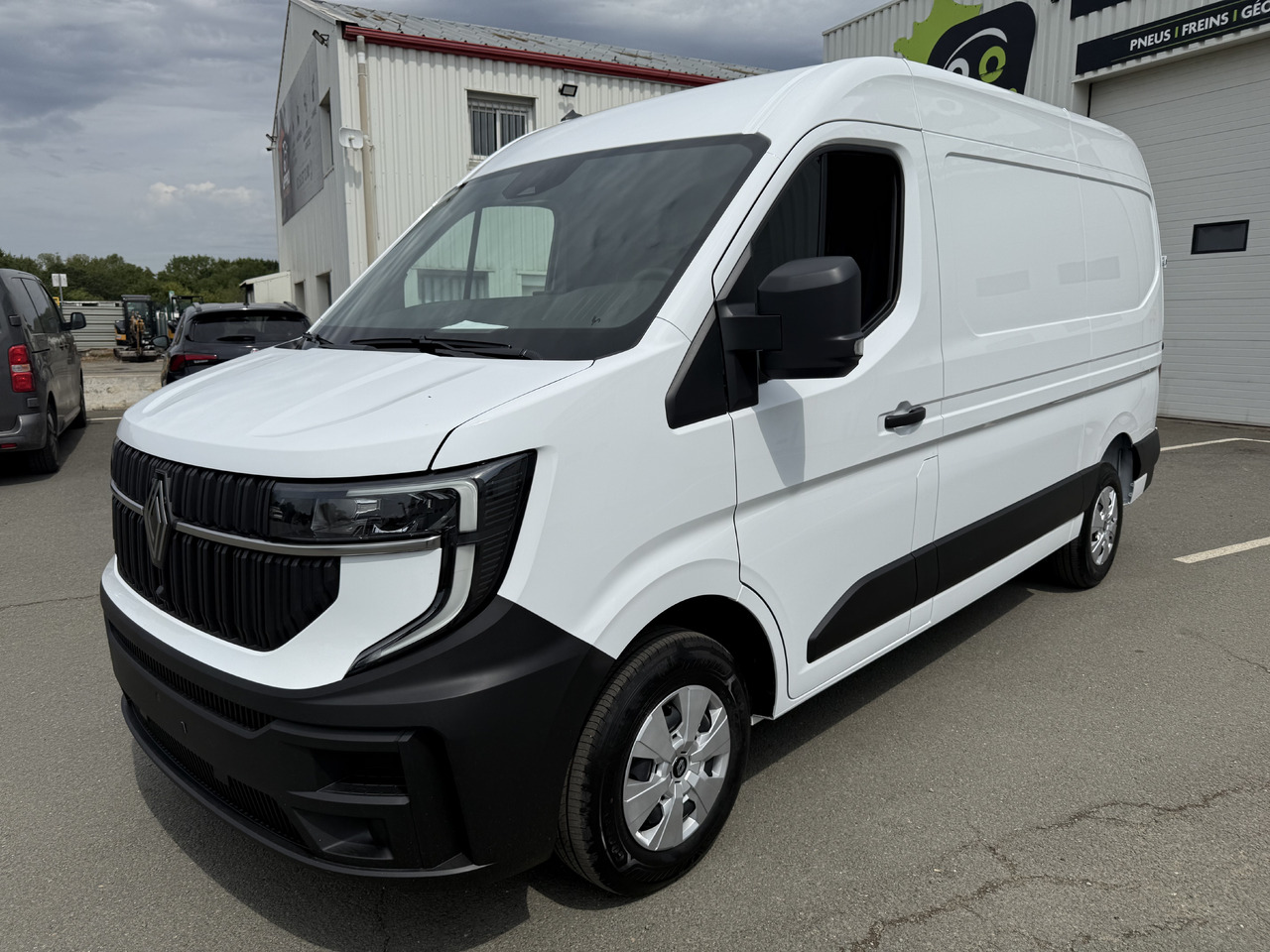 RENAULT MASTER 3T5 L2H2 EXTRA 2.0DCI150 - Товарно комбе: слика 2 RENAULT MASTER 3T5 L2H2 EXTRA 2.0DCI150 - Товарно комбе: слика 2