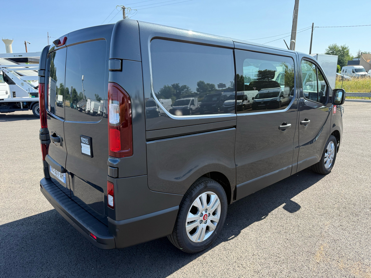 RENAULT Trafic - Товарно комбе: слика 3 RENAULT Trafic - Товарно комбе: слика 3