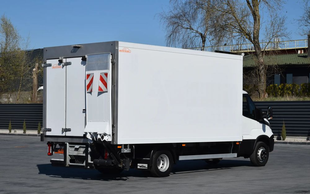 Iveco DAILY 70C18 / 3.0 - 180 KM / AUTOMAT HI-MATIC / 3 OSOBY / CHŁODNIA - MROŹNIA 4,55 M / AGREGAD FRIGOBLOCK / WINDA SORENSEN / KLIMA / TEMPOMAT / KAMERA COFANIA / REGULOWANE ZAWIESZENIE / SERWISOWA - Камион ладилник: слика 5 Iveco DAILY 70C18 / 3.0 - 180 KM / AUTOMAT HI-MATIC / 3 OSOBY / CHŁODNIA - MROŹNIA 4,55 M / AGREGAD FRIGOBLOCK / WINDA SORENSEN / KLIMA / TEMPOMAT / KAMERA COFANIA / REGULOWANE ZAWIESZENIE / SERWISOWA - Камион ладилник: слика 5
