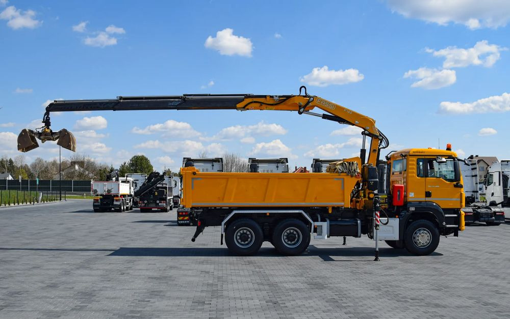 MAN TGS 26.400 / 6x4 / EURO 6 / UDT / HDS FASSI 165 / WYSUW x3 / ROTATOR / CHWYTAK / STEROWANIE RADIOWE / WZMOCNIONA RAMA / WYWROTKA / HYDROBURTA / AUTOMAT / 2017 / NOWE OPONY - 100% / NISKI PRZEBIEG - Кипер: слика 4 MAN TGS 26.400 / 6x4 / EURO 6 / UDT / HDS FASSI 165 / WYSUW x3 / ROTATOR / CHWYTAK / STEROWANIE RADIOWE / WZMOCNIONA RAMA / WYWROTKA / HYDROBURTA / AUTOMAT / 2017 / NOWE OPONY - 100% / NISKI PRZEBIEG - Кипер: слика 4
