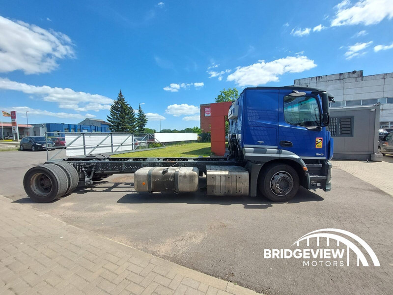 Mercedes-Benz Actros 1843 - Камион со кабинска шасија: слика 5 Mercedes-Benz Actros 1843 - Камион со кабинска шасија: слика 5