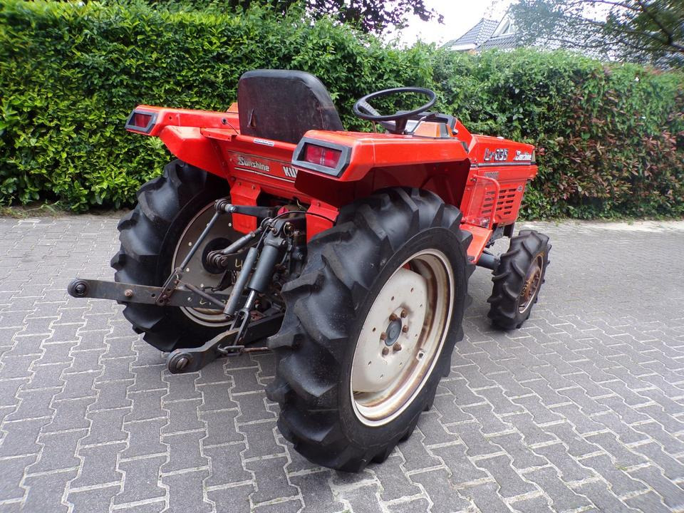 Kleintrakltor Kubota L1-235 - Мини трактор: слика 4 Kleintrakltor Kubota L1-235 - Мини трактор: слика 4