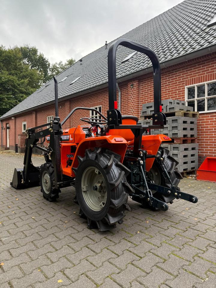 Kleintrakor Kubota B1402DT mit Frontlader ab 125 € pro Monat. - Мини трактор: слика 3 Kleintrakor Kubota B1402DT mit Frontlader ab 125 € pro Monat. - Мини трактор: слика 3