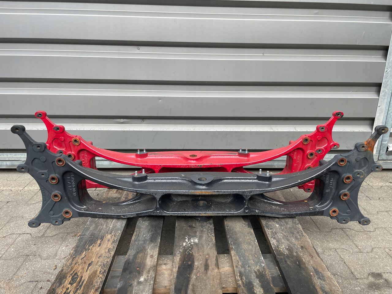 BELKA ZDERZAKA ZDERZAK MAN TGX TGS BUDOWLANY 81412800072 - Браник за Камион: слика 1 BELKA ZDERZAKA ZDERZAK MAN TGX TGS BUDOWLANY 81412800072 - Браник за Камион: слика 1