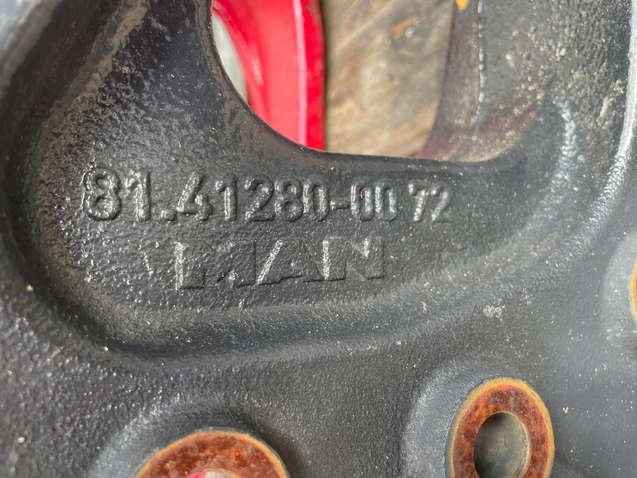 BELKA ZDERZAKA ZDERZAK MAN TGX TGS BUDOWLANY 81412800072 - Браник за Камион: слика 4 BELKA ZDERZAKA ZDERZAK MAN TGX TGS BUDOWLANY 81412800072 - Браник за Камион: слика 4