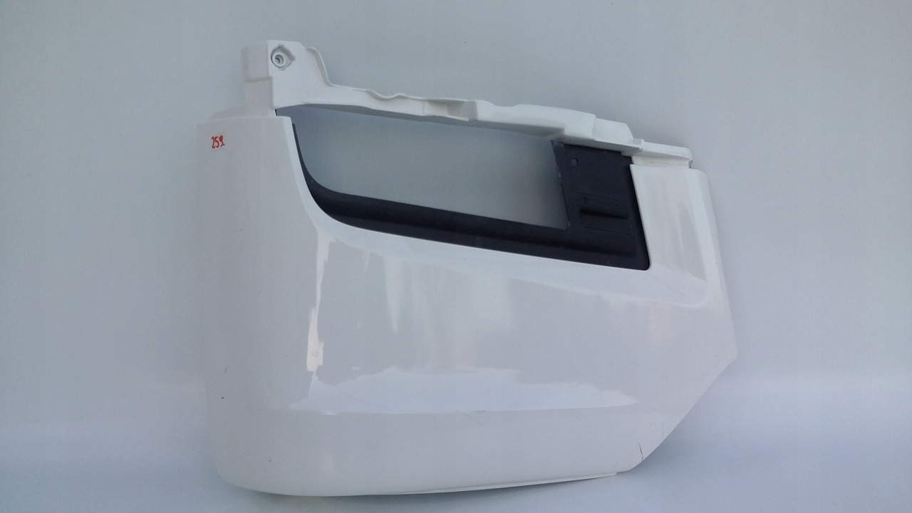 PRAWA OSŁONA NA HALOGEN MAN TGX EURO 6 ZDERZAK - Браник за Камион: слика 1 PRAWA OSŁONA NA HALOGEN MAN TGX EURO 6 ZDERZAK - Браник за Камион: слика 1