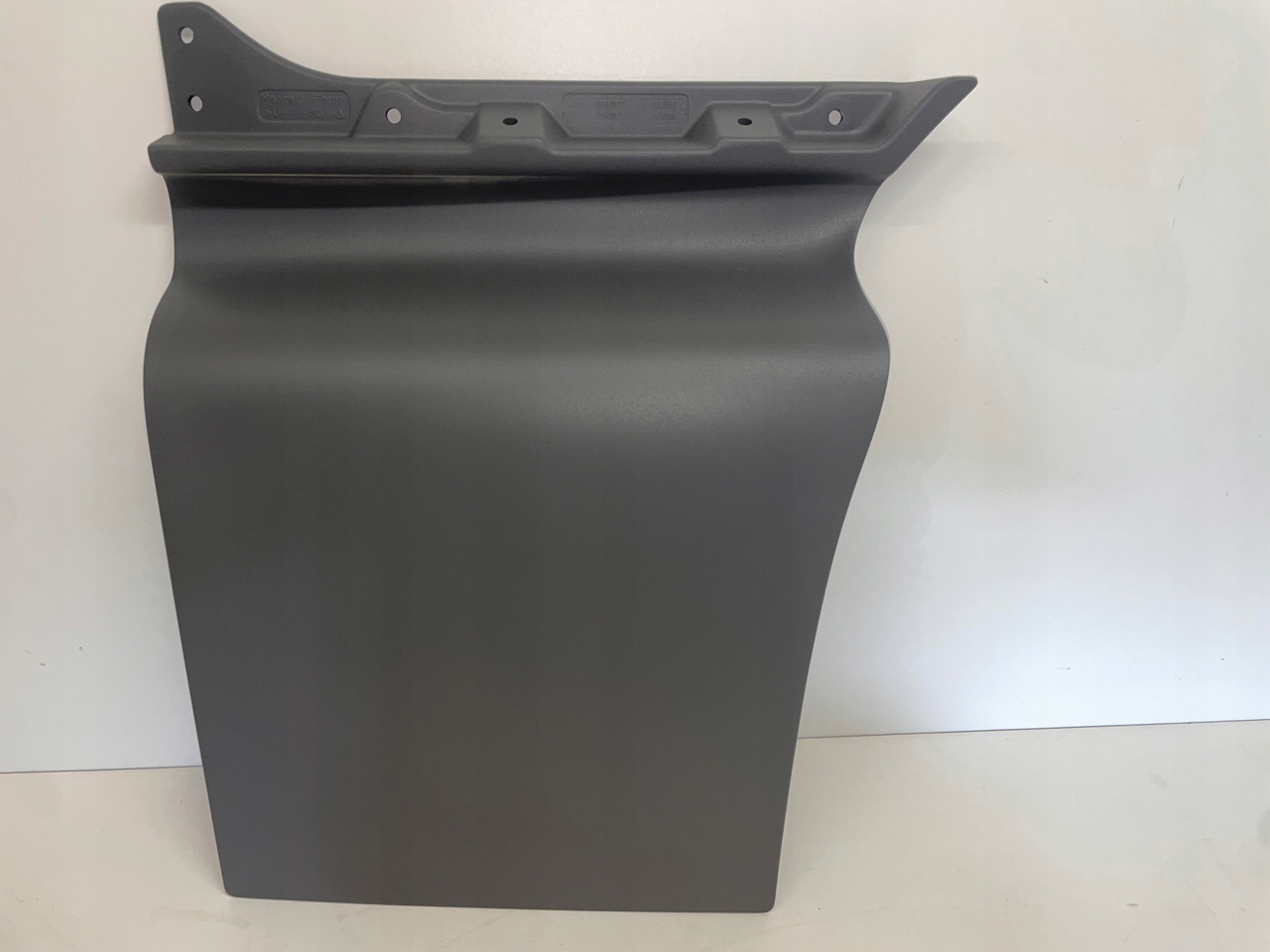 PRZEDŁUŻENIE DRZWI MAN TGS TGA 81626100021 - Врата и делови за Камион: слика 1 PRZEDŁUŻENIE DRZWI MAN TGS TGA 81626100021 - Врата и делови за Камион: слика 1