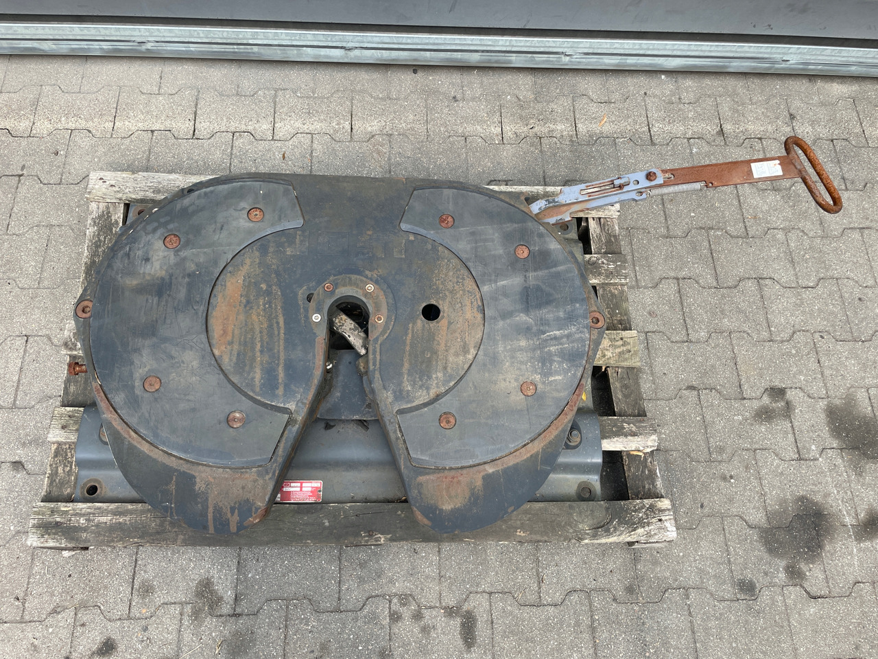 SIODŁO JOST MERCEDES ACTROS MP4 MP 4 A9603170021 - Каросерија и екстериер за Камион: слика 5 SIODŁO JOST MERCEDES ACTROS MP4 MP 4 A9603170021 - Каросерија и екстериер за Камион: слика 5