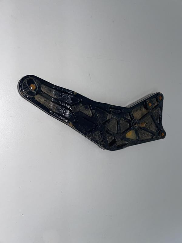 UCHWYT MOCOWANIE ZDERZAKA MAN TGX 3 WSPORNIK TG3 - Браник за Камион: слика 1 UCHWYT MOCOWANIE ZDERZAKA MAN TGX 3 WSPORNIK TG3 - Браник за Камион: слика 1