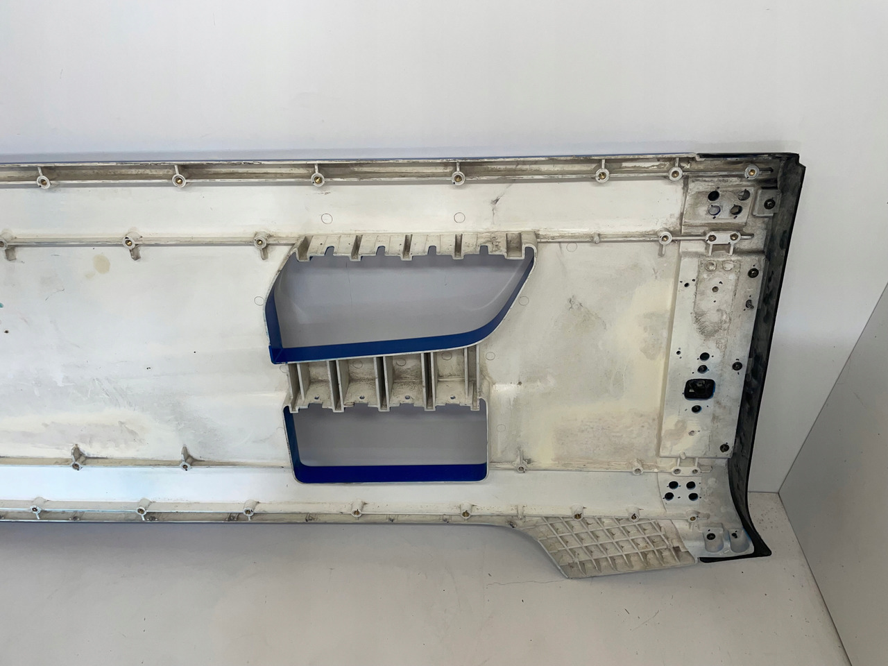 ZABUDOWA MIĘDZYOSIOWA SPOILER FORD F-MAX F MAX - Аеродинамика/ Спојлер за Камион: слика 5 ZABUDOWA MIĘDZYOSIOWA SPOILER FORD F-MAX F MAX - Аеродинамика/ Спојлер за Камион: слика 5