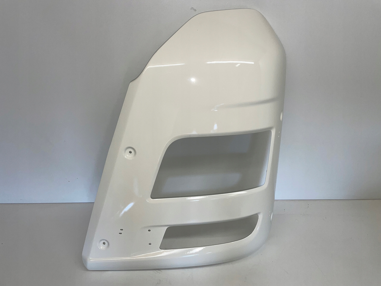 ZDERZAK METALOWY BUDOWLANY MAN TGX EURO 6 - Браник за Камион: слика 1 ZDERZAK METALOWY BUDOWLANY MAN TGX EURO 6 - Браник за Камион: слика 1