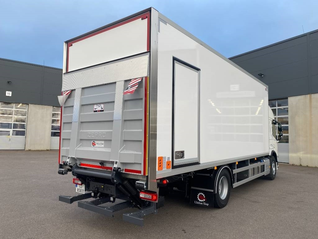 Volvo FM330 - Leie?  - Камион сандучар: слика 5 Volvo FM330 - Leie?  - Камион сандучар: слика 5