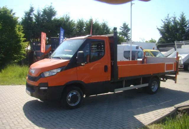 Iveco DAILY 35 C 15 WINDA 750KG 3.5T NA HAKU - Комбе со отворен сандак: слика 1 Iveco DAILY 35 C 15 WINDA 750KG 3.5T NA HAKU - Комбе со отворен сандак: слика 1